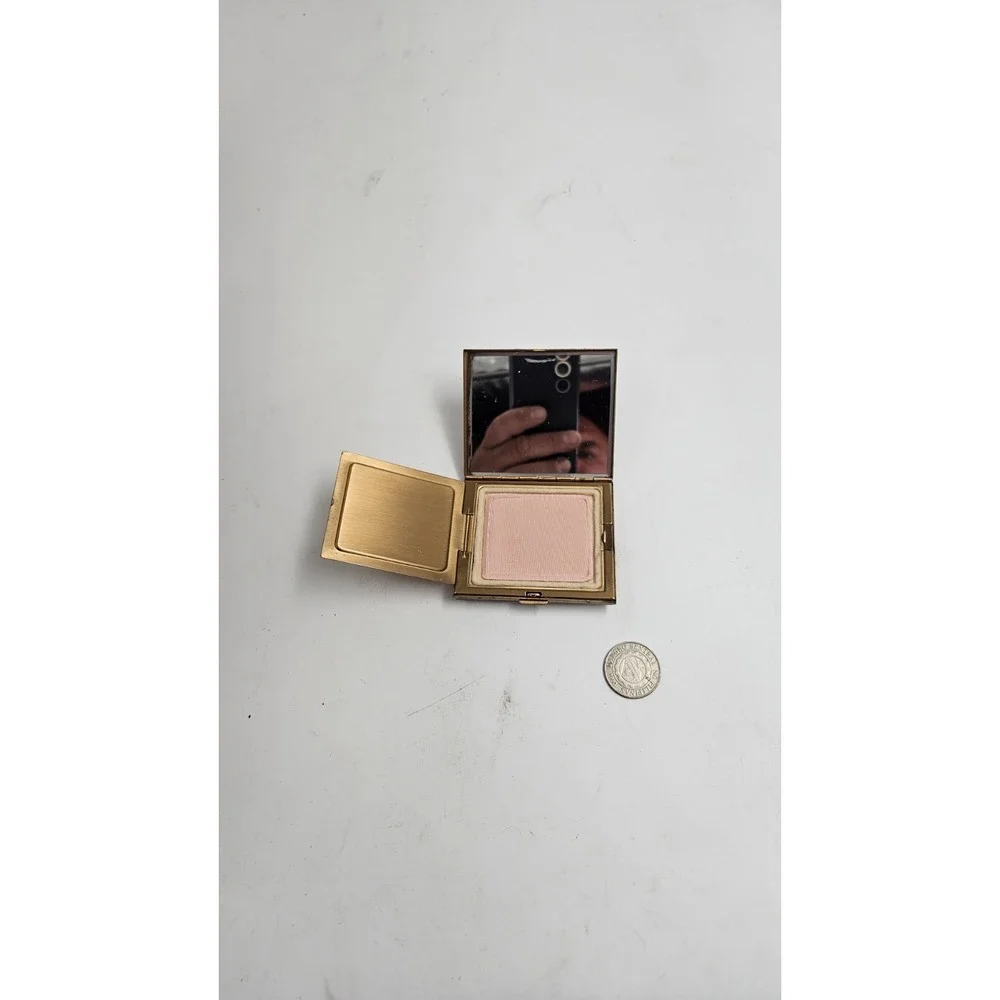 Marhill Lucite Mirrored Powder Compact Faux Mother Of Pearl 1940's Vintage #A4